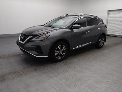 Used 2019 Nissan Murano SV w/ Premium Package AWD/4WD image 2