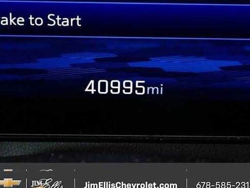 Certified 2025 Chevrolet Traverse LT image 11