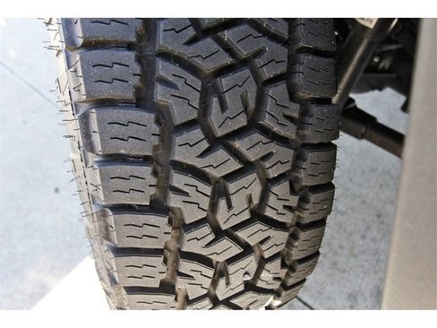 Used 2025 INEOS Grenadier Fieldmaster Edition image 30