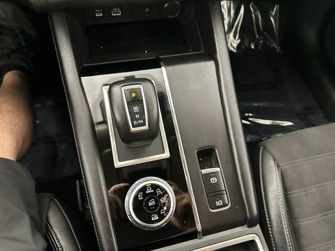 Used 2022 Mitsubishi Outlander SE AWD/4WD image 17