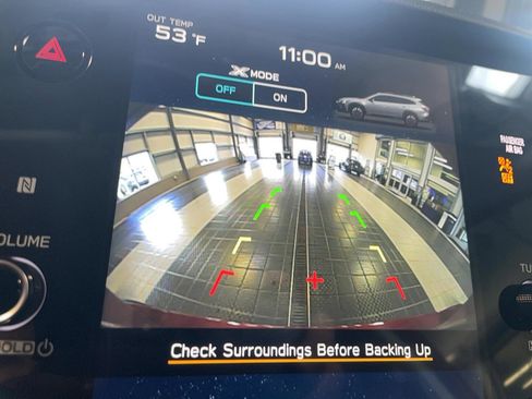 Used 2025 Subaru Outback Premium image 6