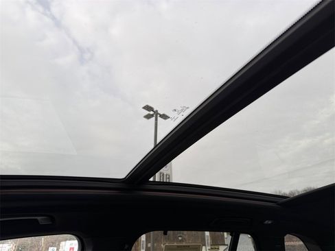 Used 2021 BMW X5 xDrive40i w/ M Sport Package image 35