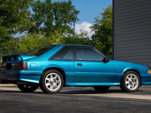 Used 1993 Ford Mustang Cobra RWD image 10
