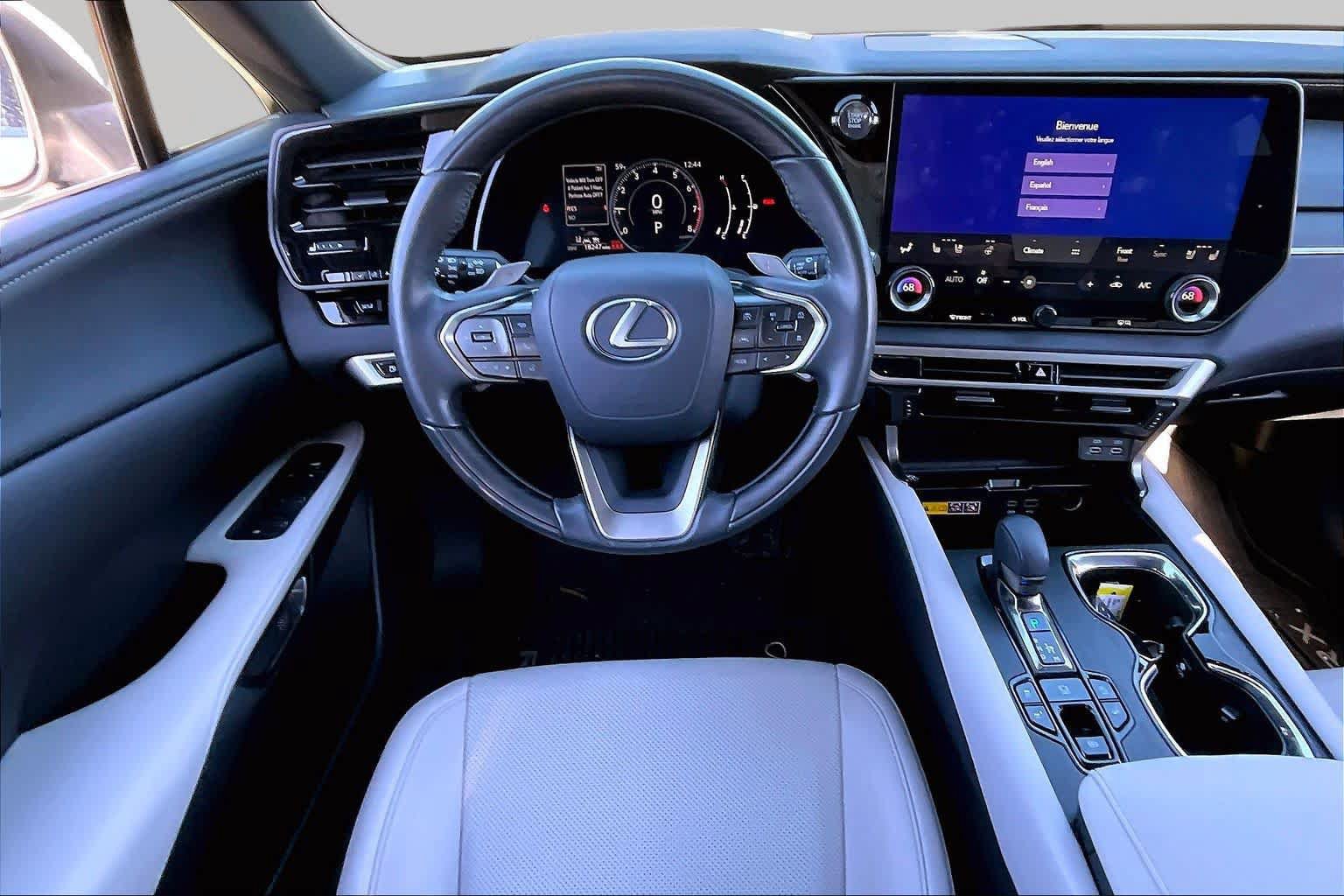 Used 2024 Lexus RX 350 Premium w/ Cold Area Package AWD/4WD image 6
