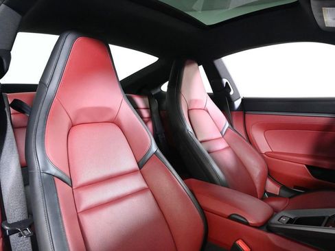 Certified 2025 Porsche 911 Carrera RWD image 18