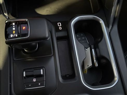 Certified 2024 GMC Sierra 1500 Denali image 29