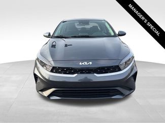 Used 2023 Kia Forte LXS video 2