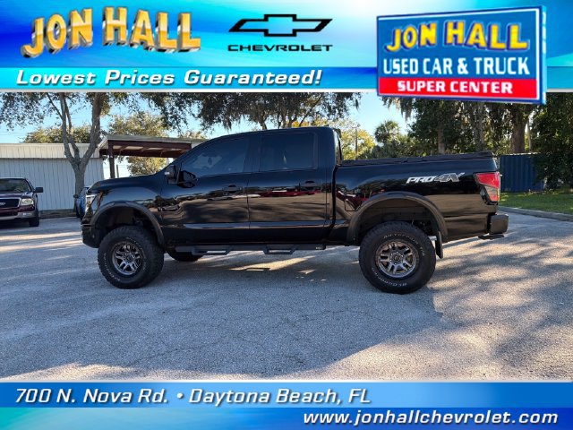 Used 2022 Nissan Titan PRO-4X w/ Pro-4x Convenience Package AWD/4WD image 4