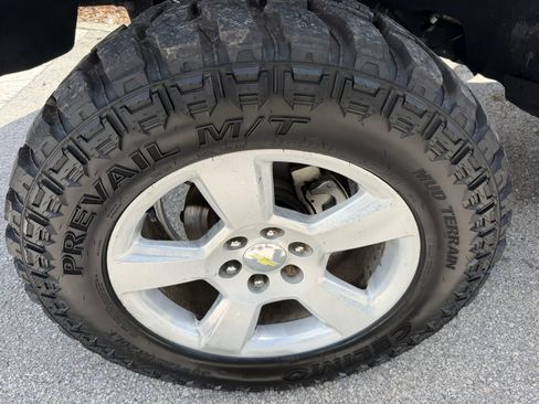 Used 2017 GMC Sierra 1500 SLE w/ SLE Value Package AWD/4WD image 24