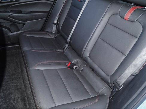 Certified 2024 Chevrolet Trax RS FWD image 31