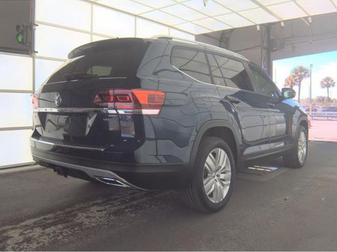 Used 2019 Volkswagen Atlas SE w/ Towing Package FWD image 5