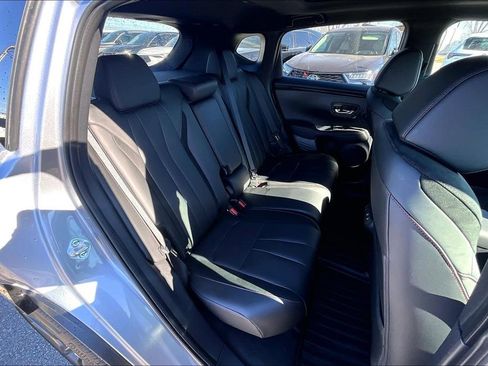 Certified 2025 Acura MDX w/ Technology Package image 37