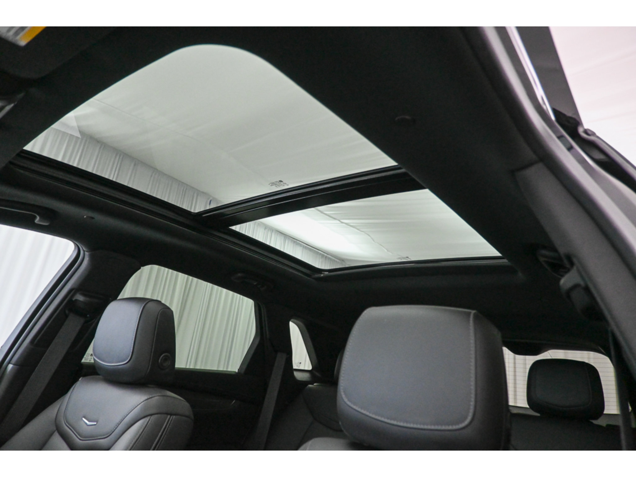 Used 2023 Cadillac XT5 Sportv AWD/4WD image 12