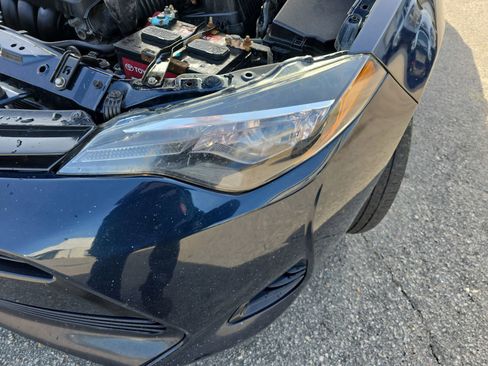 Used 2017 Toyota Corolla L image 33