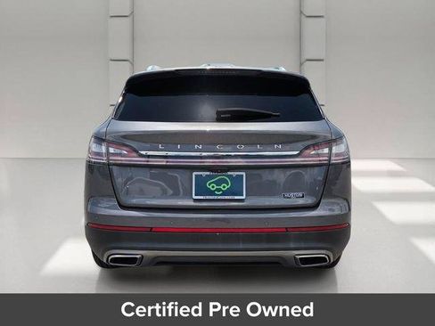 Used 2022 Lincoln Nautilus FWD image 4