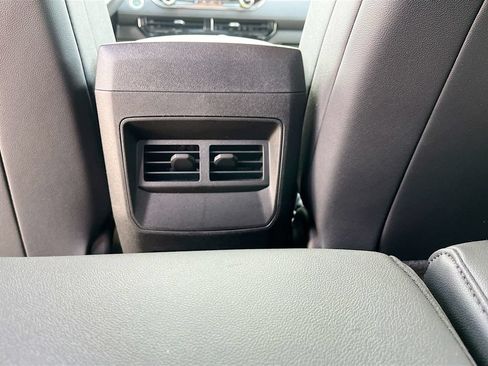 Used 2026 Chevrolet Colorado W/T RWD image 24