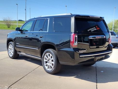Used 2015 GMC Yukon Denali w/ Premium Package AWD/4WD image 7