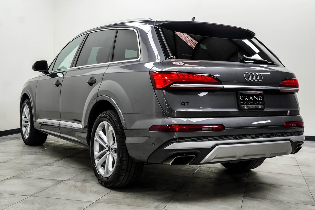 Used 2025 Audi Q7 3.0T Premium Plus AWD/4WD image 12