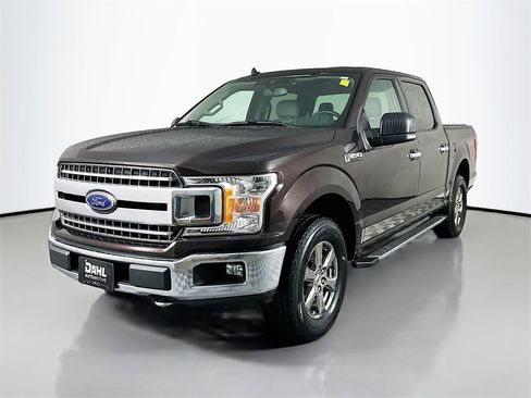 Used 2020 Ford F150 XLT w/ Equipment Group 302A Luxury image 3
