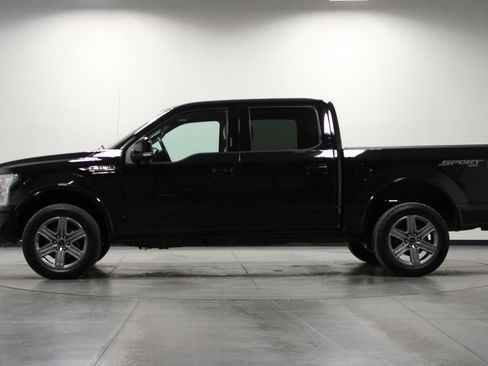 Used 2018 Ford F150 Lariat w/ Equipment Group 502A Luxury image 7