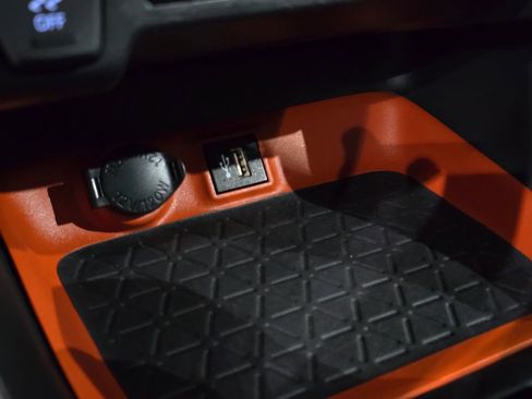 Used 2024 Toyota RAV4 Adventure image 29