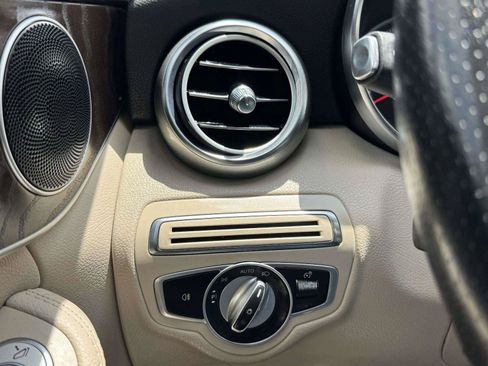 Used 2017 Mercedes-Benz C 300 Sedan image 22