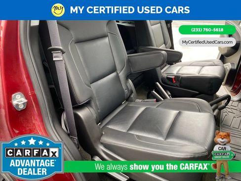 Used 2018 Chevrolet Tahoe LT w/ Luxury Package AWD/4WD image 19