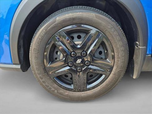 Used 2024 Nissan Kicks S FWD image 27