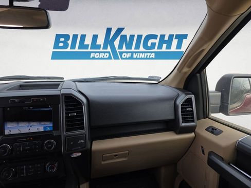 Used 2018 Ford F150 XLT w/ Equipment Group 302A Luxury image 10