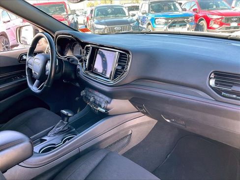 Used 2023 Dodge Durango GT image 13