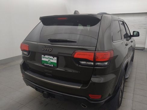 Used 2016 Jeep Grand Cherokee Limited 75th Anniversary AWD/4WD image 7