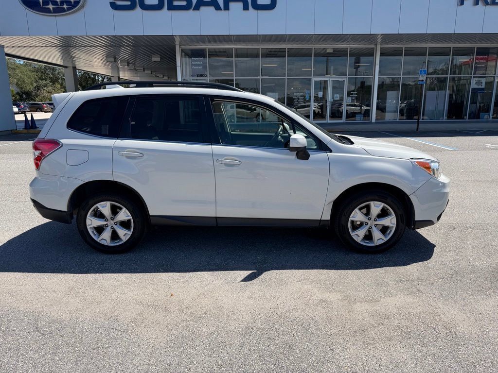 Used 2016 Subaru Forester 2.5i Limited AWD/4WD image 2
