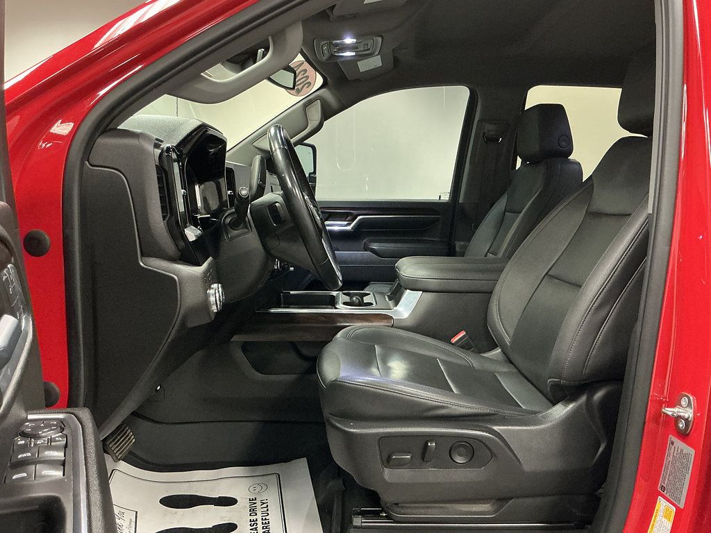 Used 2024 GMC Sierra 2500 SLT w/ SLT Premium Package AWD/4WD image 8