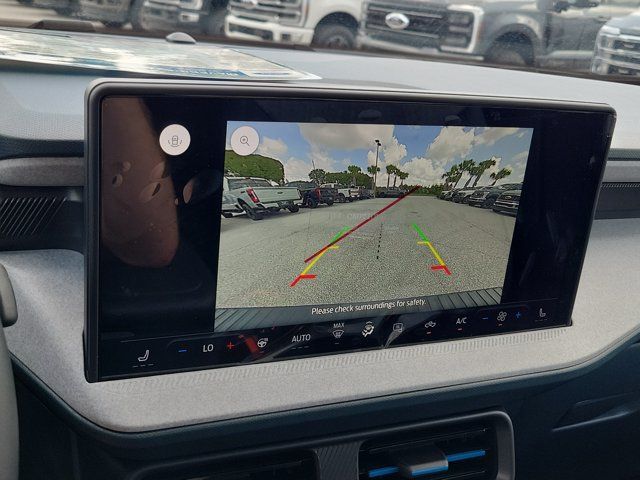 New 2026 Ford Maverick XLT w/ XLT Luxury Package FWD image 30
