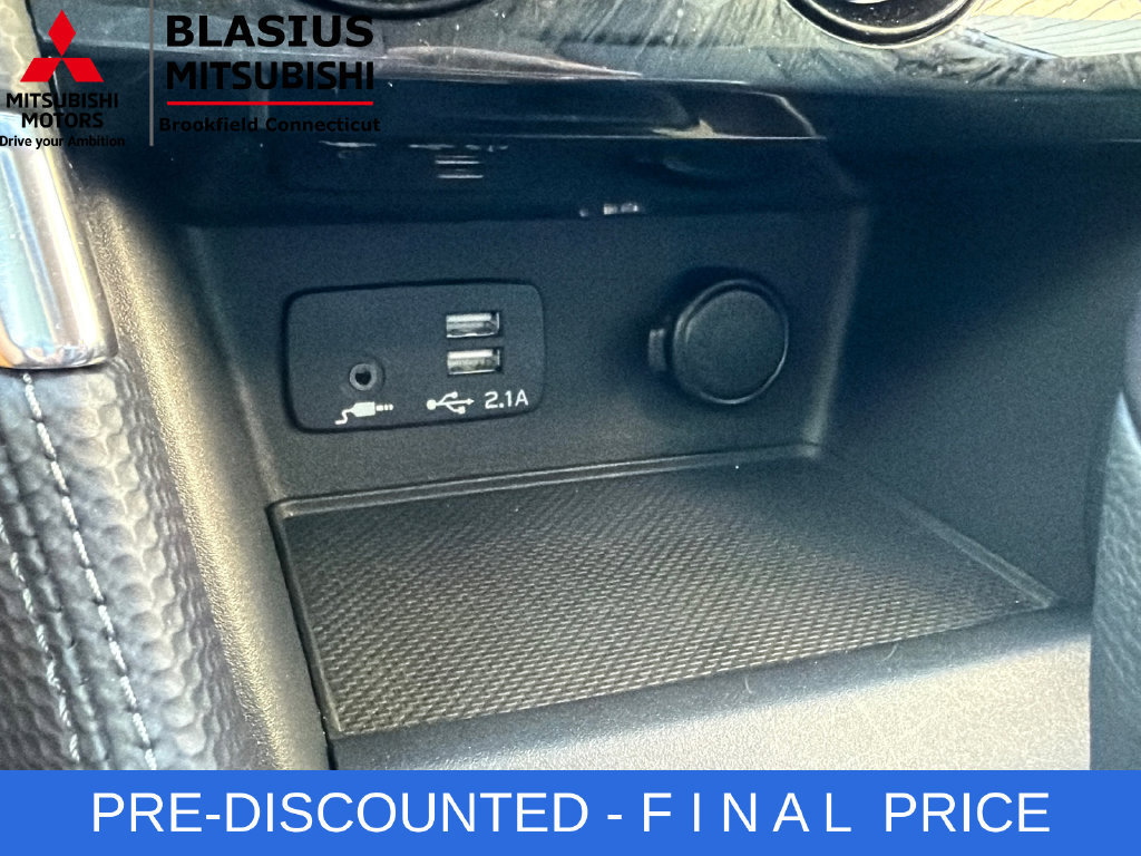 Used 2023 Subaru Forester Touring AWD/4WD image 30