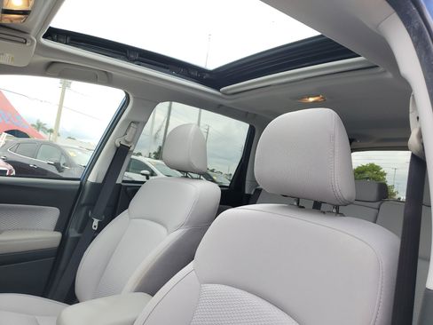 Used 2017 Subaru Forester 2.5i Premium AWD/4WD image 16