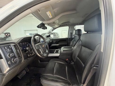 Used 2016 Chevrolet Silverado 1500 LTZ Z71 w/ LTZ Plus Package AWD/4WD image 12