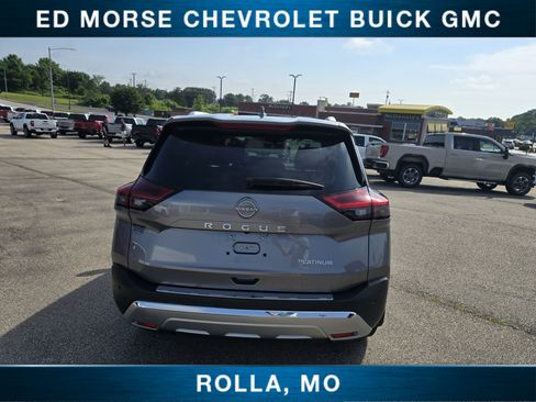Used 2023 Nissan Rogue Platinum w/ Platinum Premium Package FWD image 4