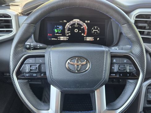 Used 2023 Toyota Tundra Platinum AWD/4WD image 22