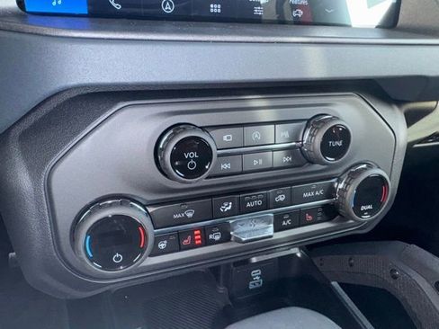 New 2025 Ford Bronco Raptor image 41