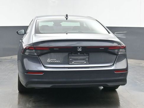 Used 2024 Honda Accord EX image 9