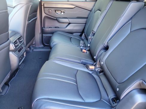 New 2026 Honda Pilot Touring image 18