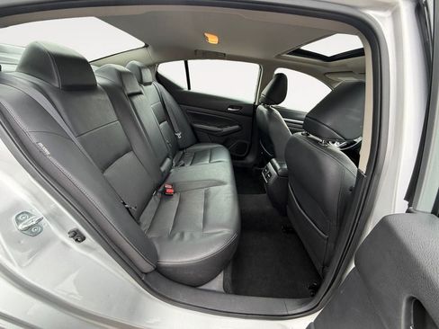 Used 2019 Nissan Altima 2.5 SL FWD image 23