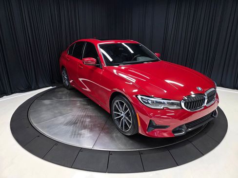 Used 2019 BMW 330i xDrive Sedan AWD/4WD image 7