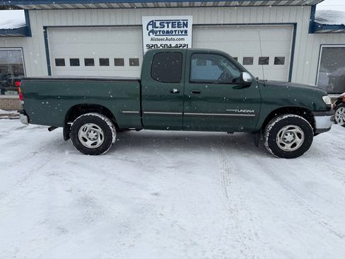 Used 2001 Toyota Tundra SR5 image 2