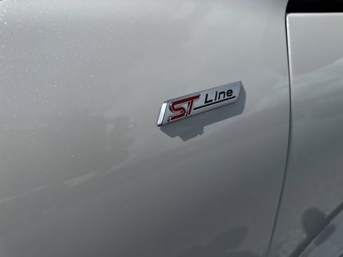 Used 2024 Ford Escape ST-Line image 30