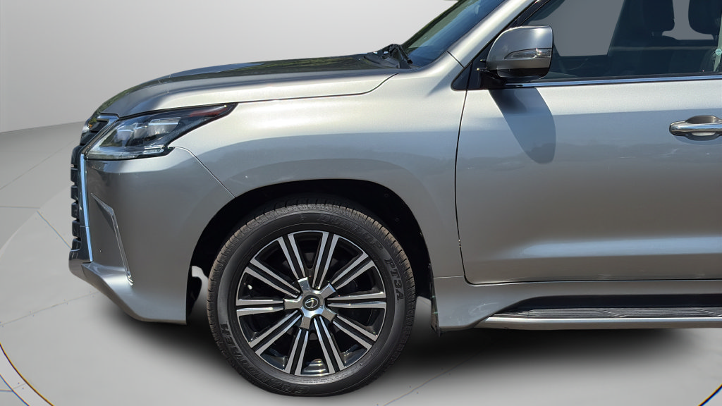 Used 2018 Lexus LX 570 4WD w/ Luxury Package image 27