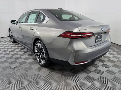 New 2025 BMW 530i xDrive image 6