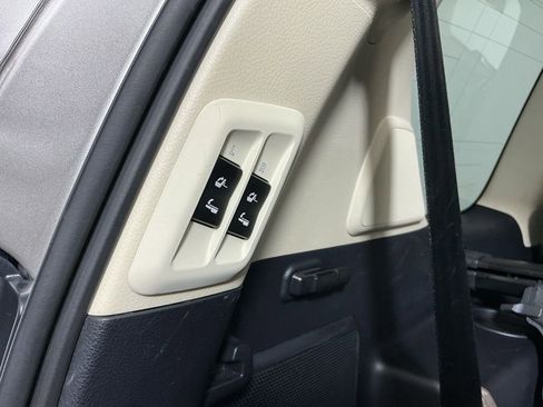 Used 2022 Lexus GX 460 Premium image 34