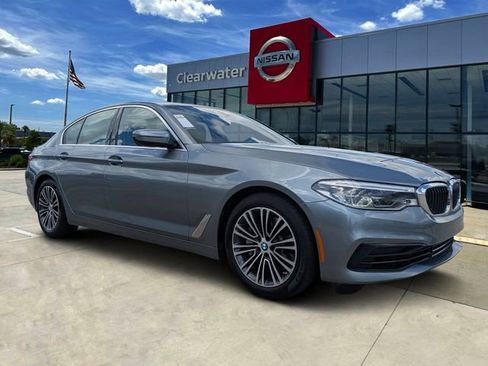 Used 2019 BMW 540i w/ Executive Package RWD image 1